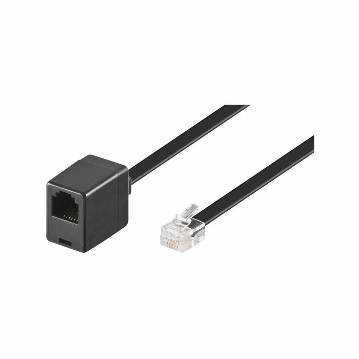 Ethernet-adapter med RJ45-kopplare och -kontakt, svart kabel, nätverksanslutning, dataöverföring, isolerad vit bakgrund.