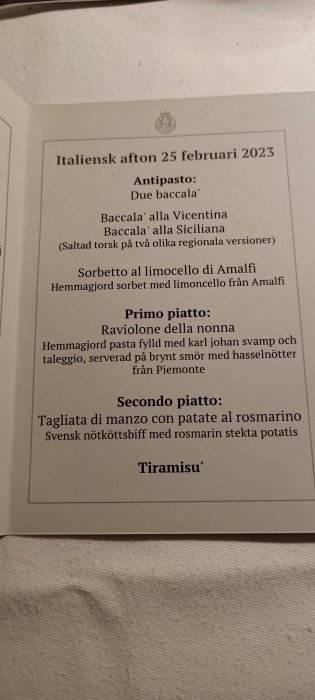 Meny för en italiensk afton den 25 februari 2023, inkluderar antipasto, primo piatto, secondo piatto och efterrätt.