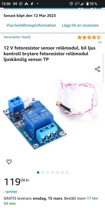 Ett elektroniskt kretskort med sensor, relämodul, ledningar och kontakter. Används för ljuskänslig styrning.