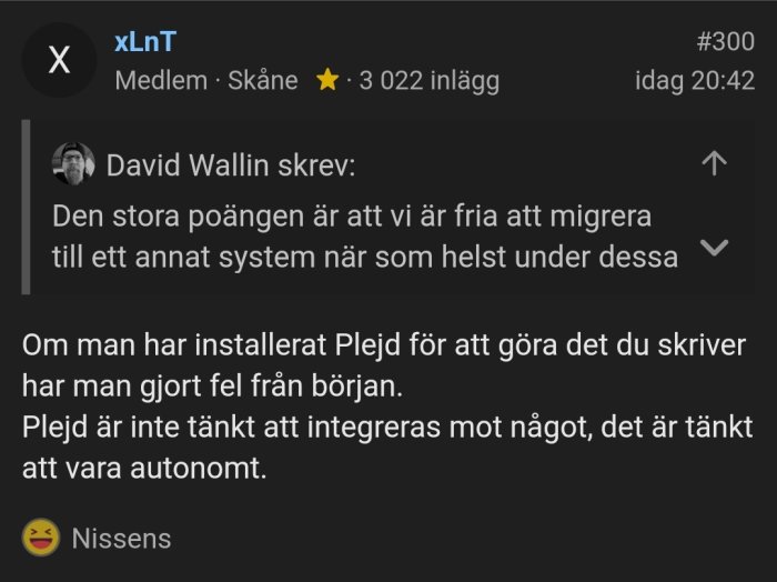 Skärmdump från ett forum, diskussion om systemintegration, användaren "xLnT", 3022 inlägg, reaktion emoji.
