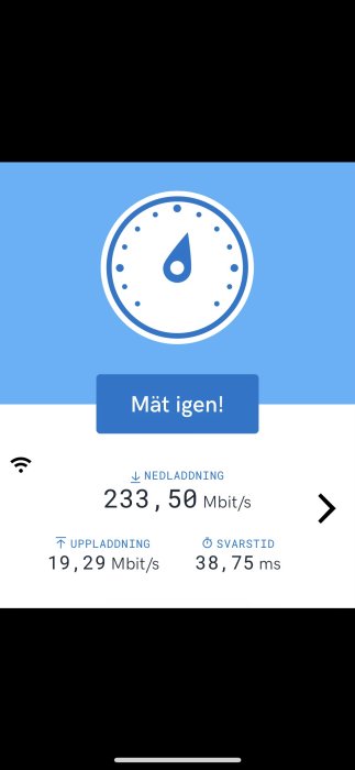 Skärm med internet-hastighetstestresultat: 233,50 Mbps nedladdning, 19,29 Mbps uppladdning, 38,75 ms svarstid.