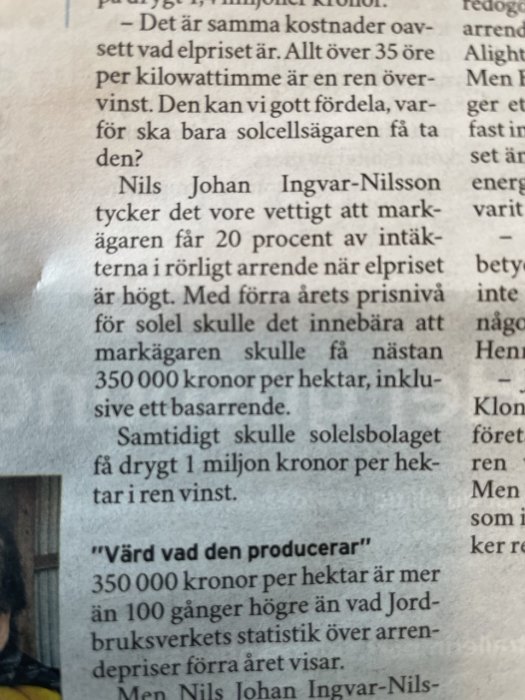 Svensk tidningsartikel om solenergi och vinst, med text som diskuterar ekonomi och markägande.