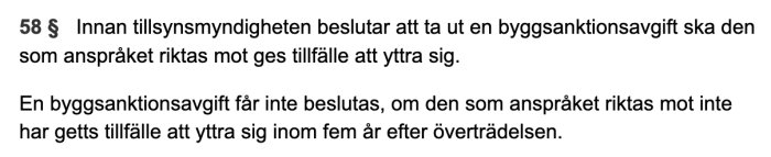 Text om byggsanktionsavgift, tillsynsmyndighet och rätt att yttra sig.