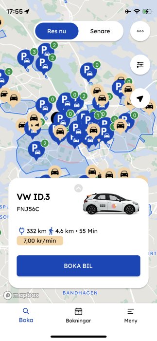App-skärmdump av kartvy med ikoner för biltillgänglighet och parkeringar; detaljinformation om en VW ID.3, prisuppgifter.