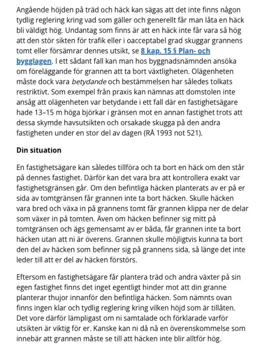 Svensk text om häckar och träd nära gränsen, lagstiftning, grannrättigheter, och fastighetsägares ansvar.