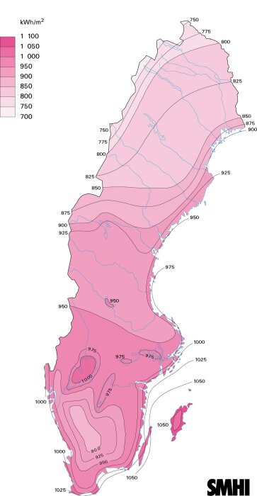 Karta över solinstrålning i Sverige, mätvärden i kWh/m², färggradienter visar intensitetsnivåer, från SMHI.