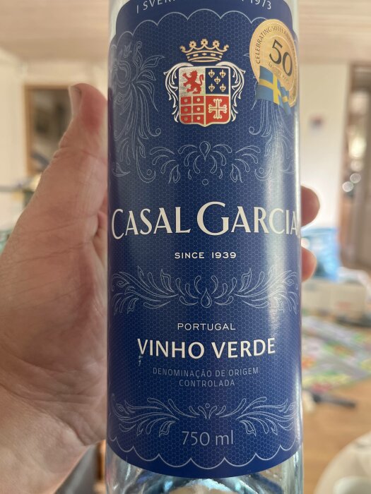 Flaska Casal Garcia Vinho Verde från Portugal, 750 ml, firar 50 år i Sverige.