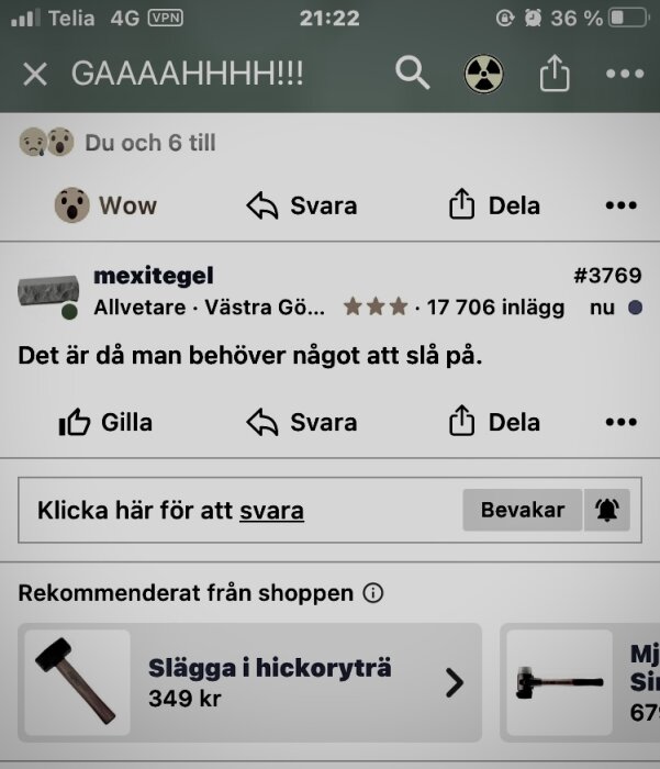 Skärmdump av en online-konversation med en kommentar och reklam för en hammare.