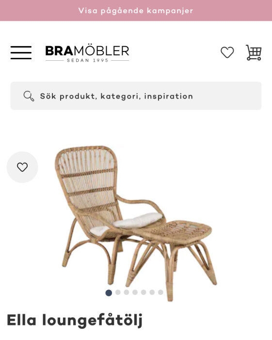 En skärmbild från Bramöbler med en rottingfåtölj benämnd "Ella loungefåtölj". Webbshop-gränssnitt med sökfunktion och ikoner.