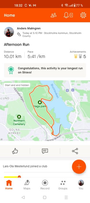 Skärmdump av löpaktivitet från Strava appen. 10 km distans, nära Haga Park, Stockholm.