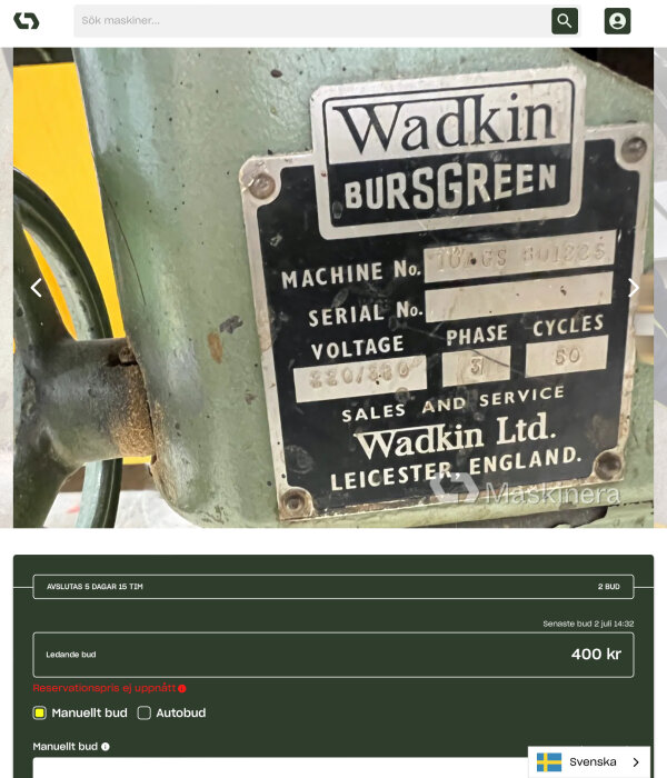 Namnskylt på maskin, "Wadkin Bursgreen", tekniska detaljer, auktionssida, senaste bud 400 kronor.