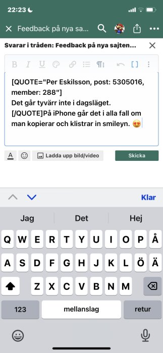 Skärmdump av en diskussionstråd på ett forum i redigeringsläge på en smartphone med tangentbord synligt.