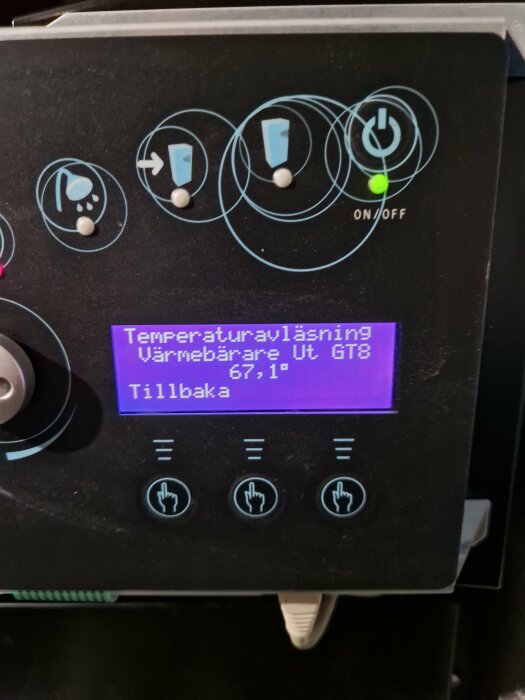 Kontrollpanel, temperaturavläsning, knappar, ikoner, driftpåslagning, värmebärare, digital display, Svenska.