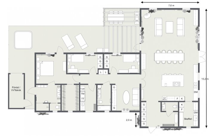 Arkitektonisk planritning av en våning, innehåller kök, vardagsrum, sovrum, badrum och förvaringsutrymmen.