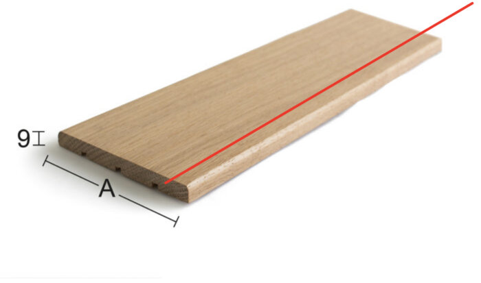 Ett trästykke med markerade dimensioner mot vit bakgrund. Mätlinjer indikerar tjocklek och längd.