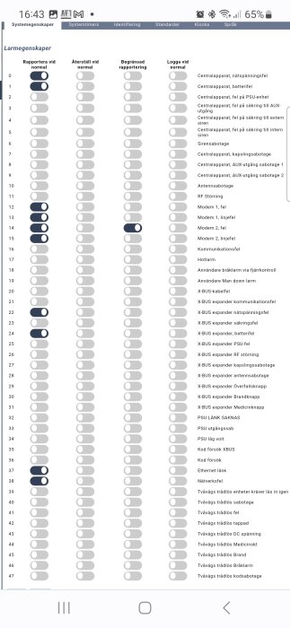 Skärmavbild av systeminställningar för larm, med indikatorer aktiverade för vissa händelsetyper.