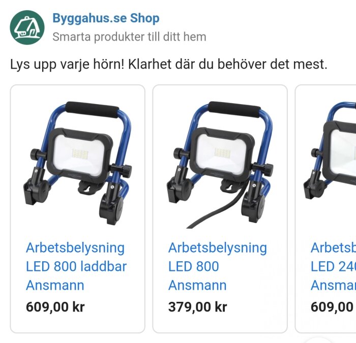 Tre portabla, uppladdningsbara LED-arbetslampor med blåa handtag och prisinformation.