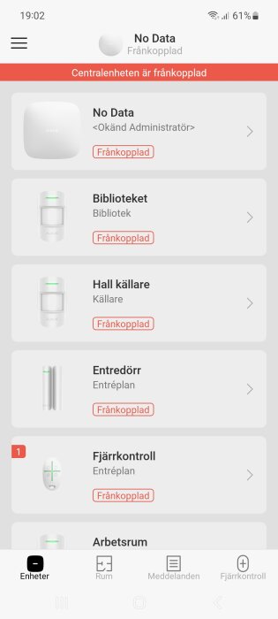 Skärmdump av en app för hemautomation som visar enheter urkopplade från centralenheten.