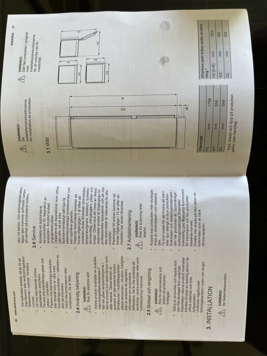 Sida av manual med tekniska ritningar och instruktioner på svenska, varningstrianglar, fläckar på papper.