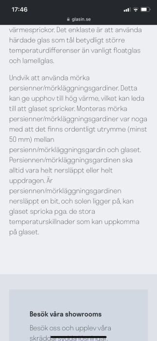 Skärmdump av en svensk webbsida som innehåller text om användning av härdat glas och mörkläggningsgardiner för att undvika sprickbildning.