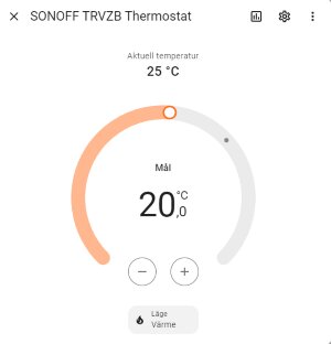 Digital termostat visar aktuell temperatur på 25°C, måltemperatur 20°C, inställningsmöjligheter och "Läge Värme".