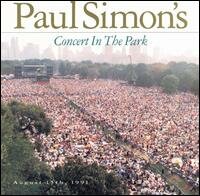 Omslag för Paul Simons album, konsert i parken, publikmassa, träd, disig himmel.