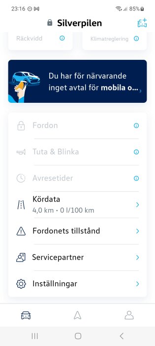 Skärmkopiering av bil-relaterad mobilapp, menyval, meddelande om saknat avtal.