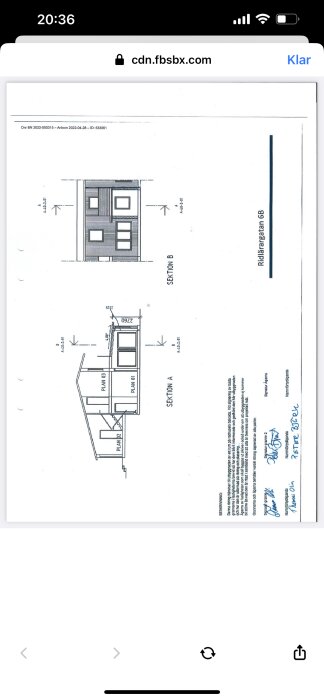 Arkitektonisk ritning, snitt A och B, planlösningar, dimensioner, webbläsarvy med adress, tidstämpel.