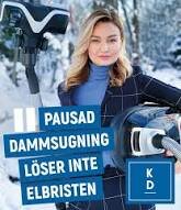 Kvinna med dammsugare i snöigt landskap, politiskt budskap om energipolitik, blå textblock, KD-logotyp.