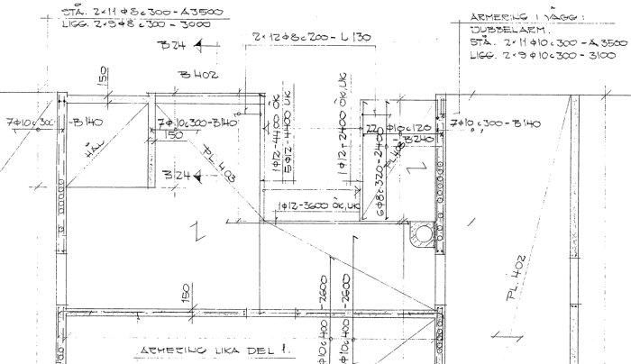 Teknisk ritning av konstruktionsdetaljer med mått och armeringsanvisningar, sannolikt för byggbranschen.