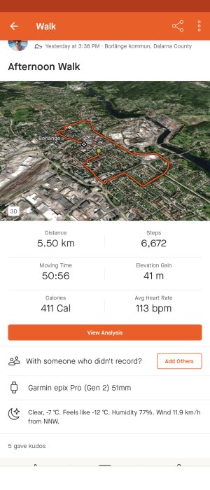 Fitnessapp-skärmdump visar promenad 5,50 km, 6672 steg, kallt väder, Borlänge, Sverige.