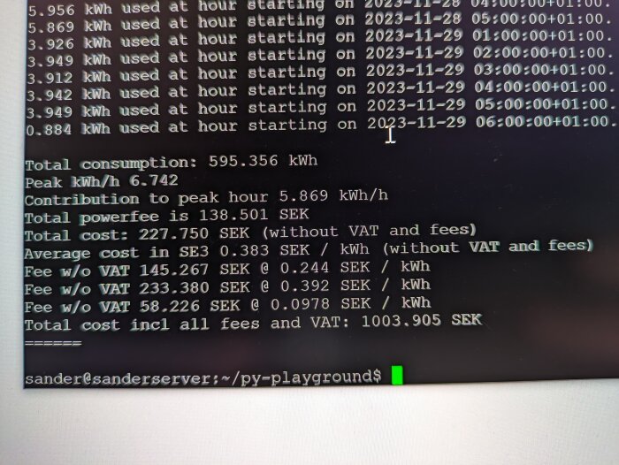 Skärmbild av datorskärm visar elkostnadsberäkning i terminal med text och siffror.