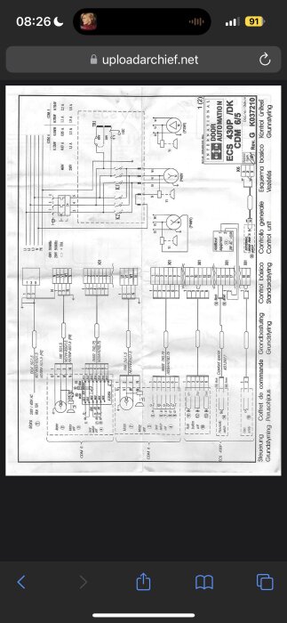 Elektriskt schema, teknisk ritning, komponenter, kopplingar, symboler, flerspråkig text, teknisk dokumentation.