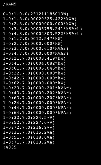 Svartvit bild på text, troligtvis energiförbrukningsdata eller utläsning från elmätare, med olika värden och enheter.