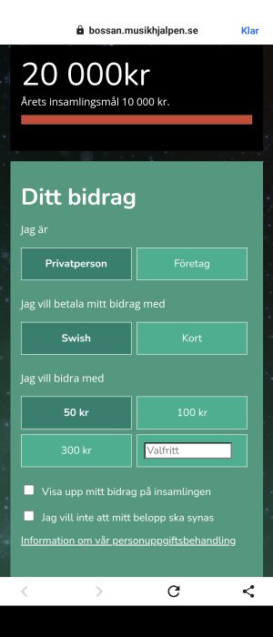 Webbsida för insamling, visar uppnått mål, betalningsalternativ som Swish, kort, val av bidragsstorlek, anonymitetsval.