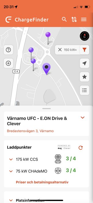 Skärmavbild av ChargeFinder-appen som visar laddstationer för elbilar i Värnamo, Sverige.