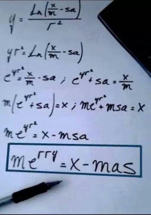 Matematiska ekvationer som leder till ordleken "Merry X-mas". Humoristisk, kreativ presentation av julhälsning.