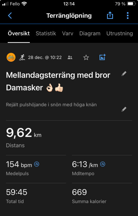 Skärmavbild av löparapp; detaljer om terränglöpning 9,62 km, tid 59:45, medelpuls 154 bpm. Swedish language.