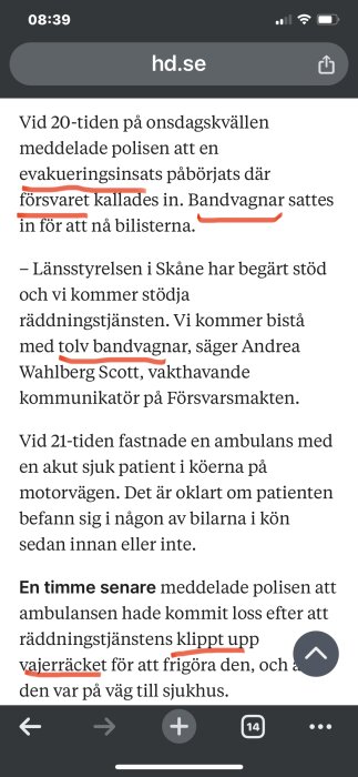 En skärmdump från hd.se, svensk nyhetstext om evakueringsinsats och ambulans i trafiksituation.