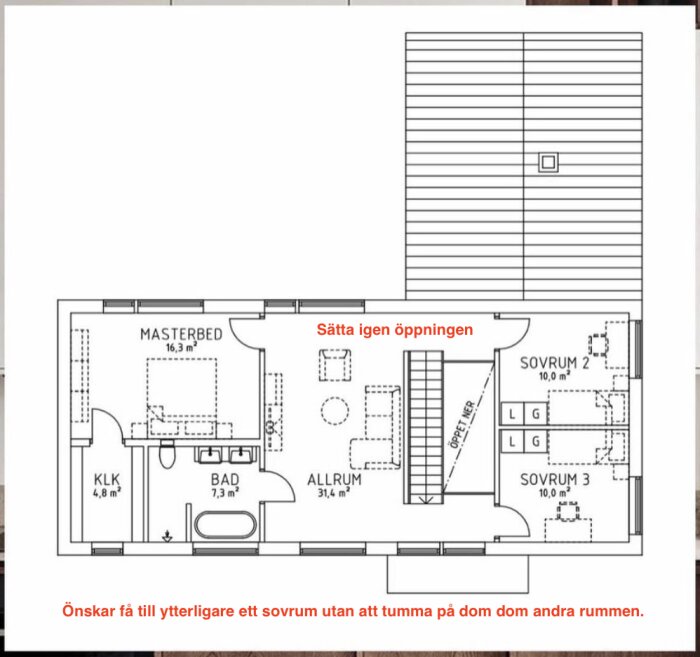 Ritning av våningsplan med fyra rum, textföreslag om att ändra rumskonfiguration.
