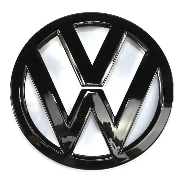 Svart och silverfärgad logotyp. Emblem för ett biltillverkande företag. Reflekterande yta. Enkel, ikonisk design.