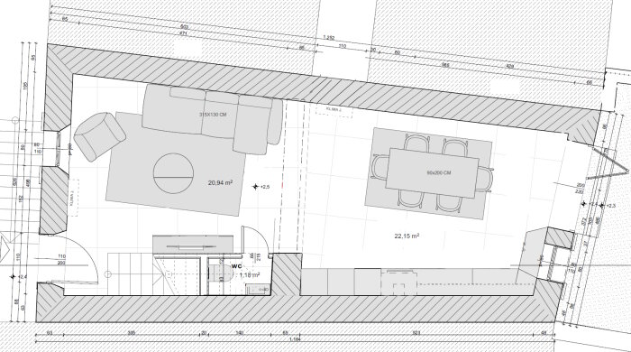 Arkitektonisk ritning, planlösning med möbler, måttangivelser, två rum, kök, entré, skala, teknisk design.