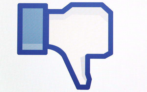 facebook-thumbs-down-dislike-600.jpg
