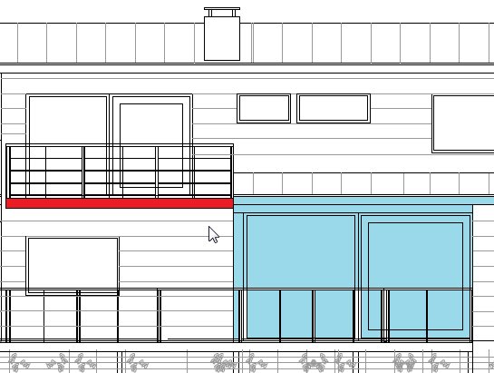Illustration af husfacade med planlagt balkon markeret i rødt. Nederste enkeltplansdel markeret i turkis, angiver område for kommende byggeprojekt.