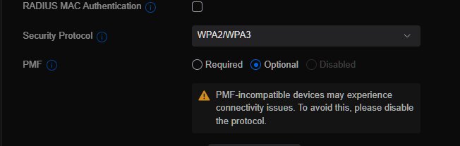 Inställningsgränssnitt för trådlöst nätverk, säkerhetsprotokoll WPA2/WPA3, PMF-varning om anslutningsproblem.