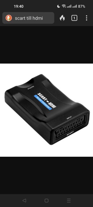 En svart SCART-till-HDMI-adapter för att omvandla videosignaler.