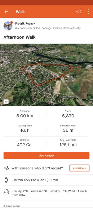 Skärmdump från aktivitetsapp; 5 km promenad i Borlänge, Dalarna med väder och hälsodata.