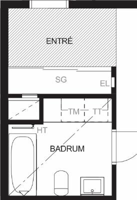 Planritning över en entré och ett badrum med tydliga markeringar för en stor garderob och badrumsdetaljer.