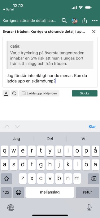 Skärmdump av en diskussionstråd i ett forum med en begäran om att ladda upp en skärmdump.