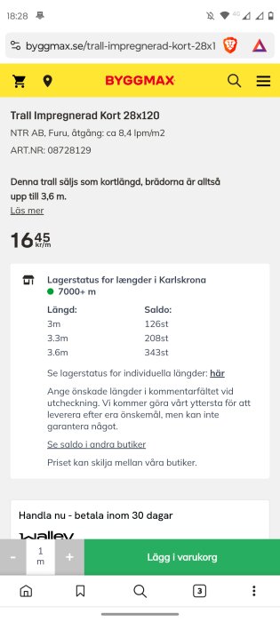 Skärmdump från Byggmax webbplats som visar trallbrädor med lagerstatus för olika längder.